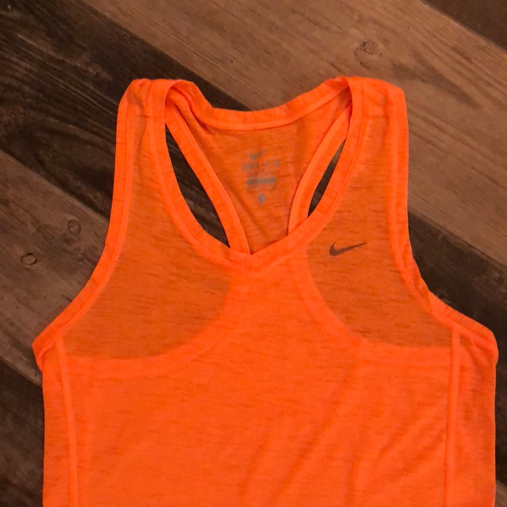Nike tank - Picture 2 of 3